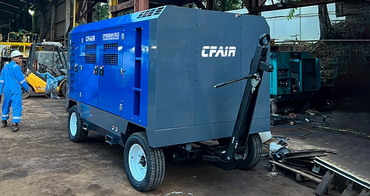 CFAIR 830CFM Air Compressor At The Sandblasting Application Site